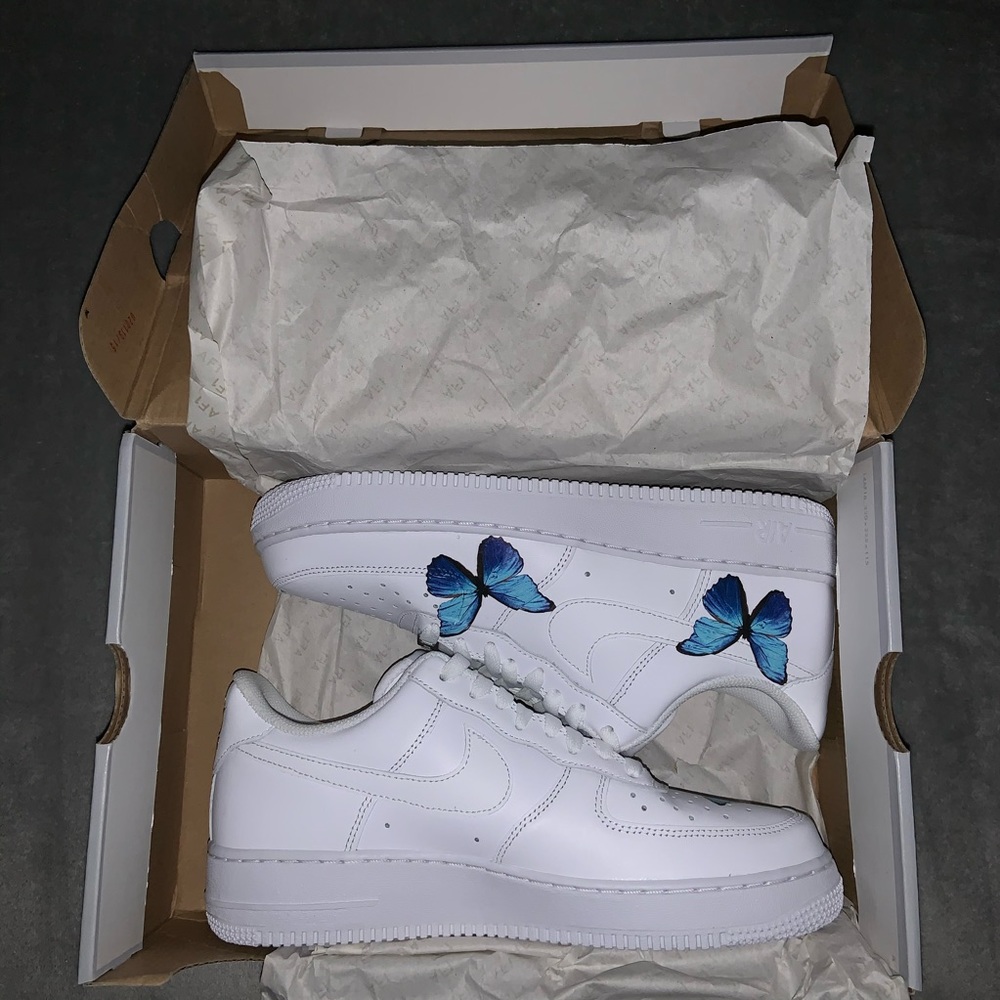 Nike Air Force 1 - Picture 1 of 7